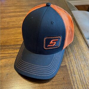 Snap-on Black and Orange Mesh Cap